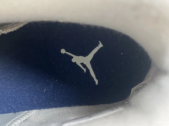 Reps TB Air 6 CT8529-012 Georgetown Jordan 0629